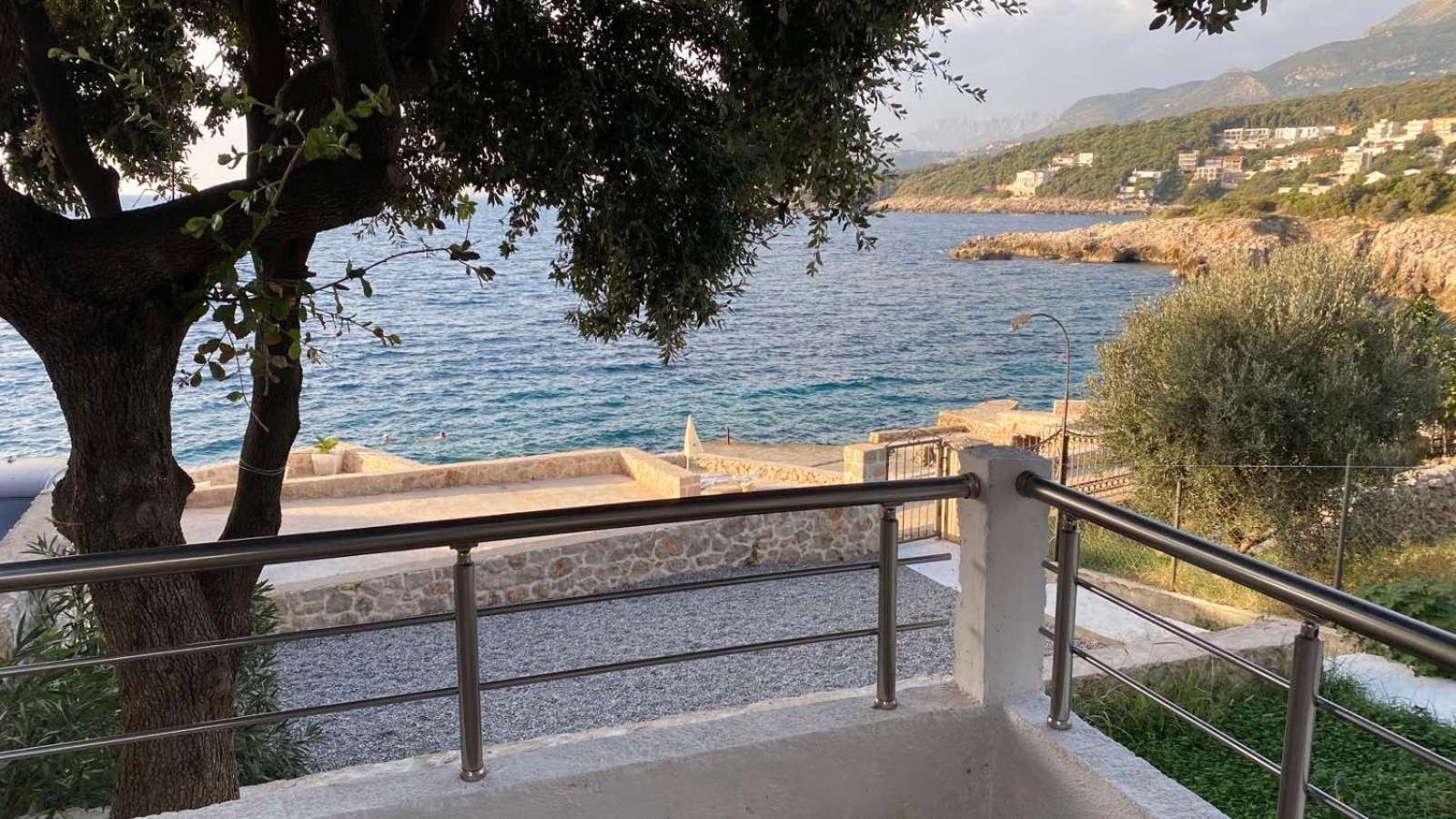 Seastar Eco Villa Утеха Екстериор снимка